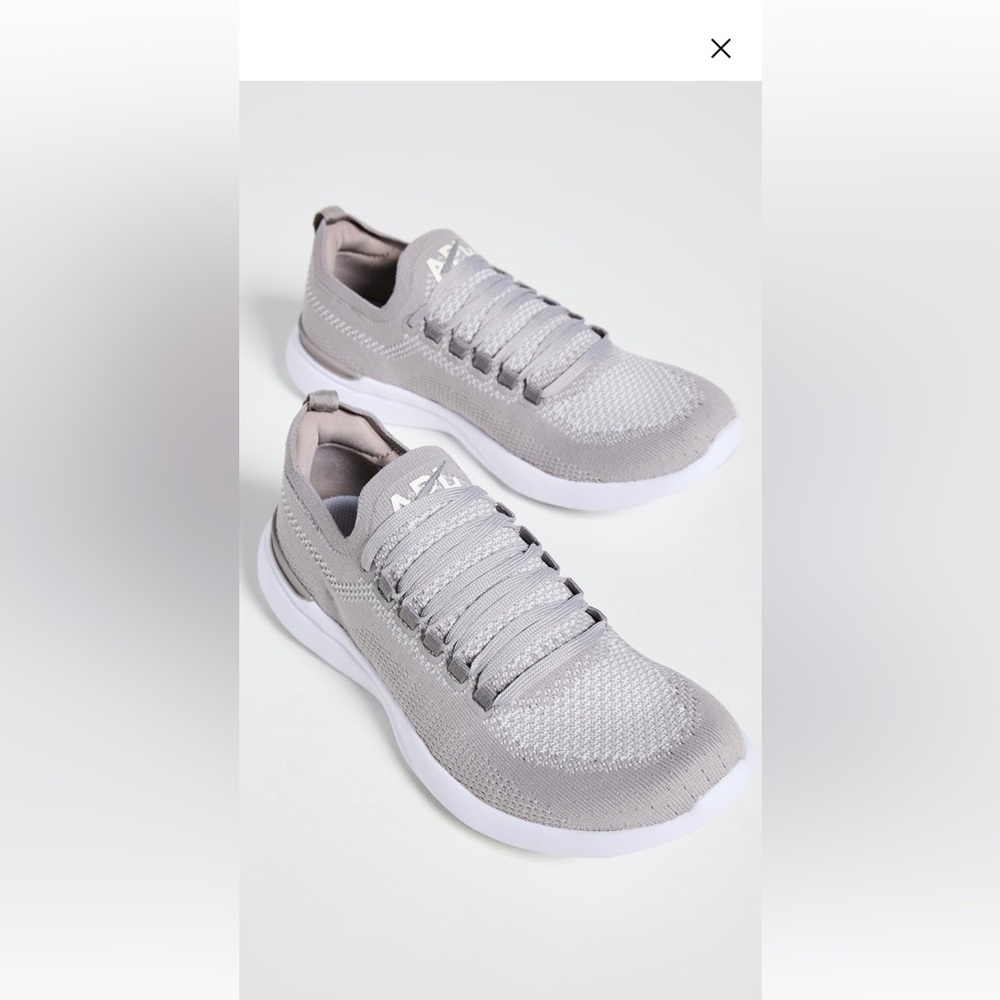 APL TechLoom Breeze Sneakers